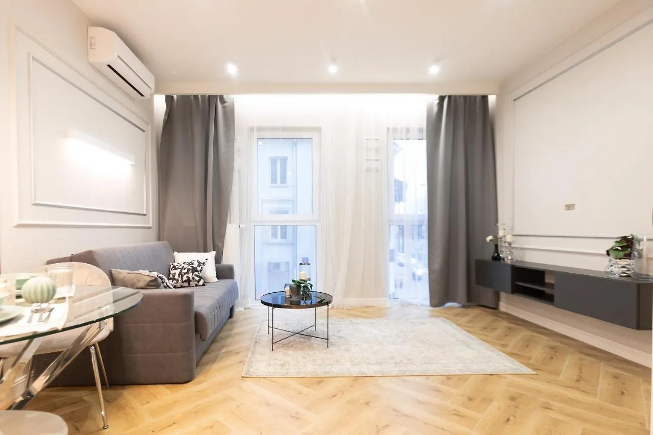 Apartment Targowa Bright Studio By Sofija Warsaw